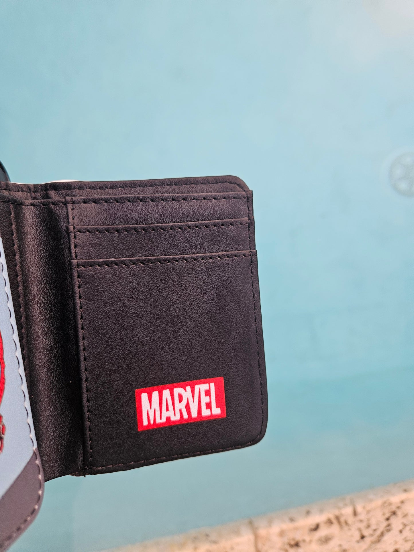Wallet Marvel
