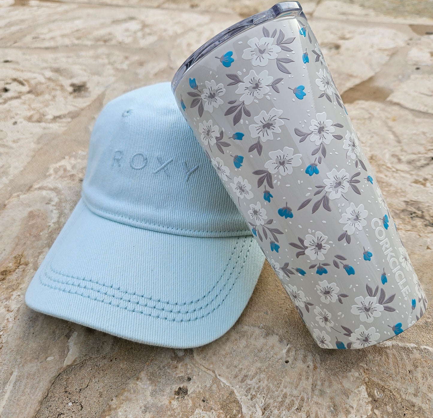 Vaso Corkcicle. Adjunto fotos con gorras de combinacion.