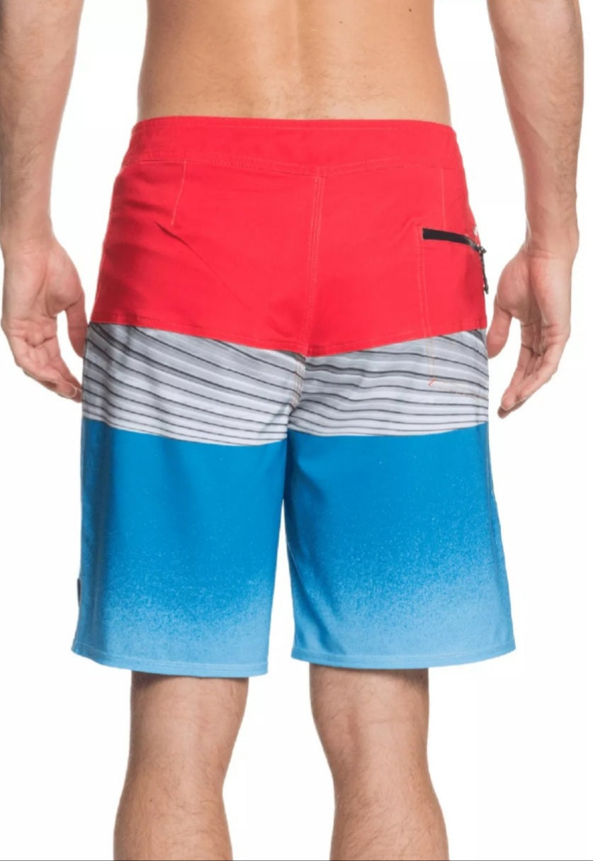 Pantalon de playa Quiksilver. Higiene Hold Down 20