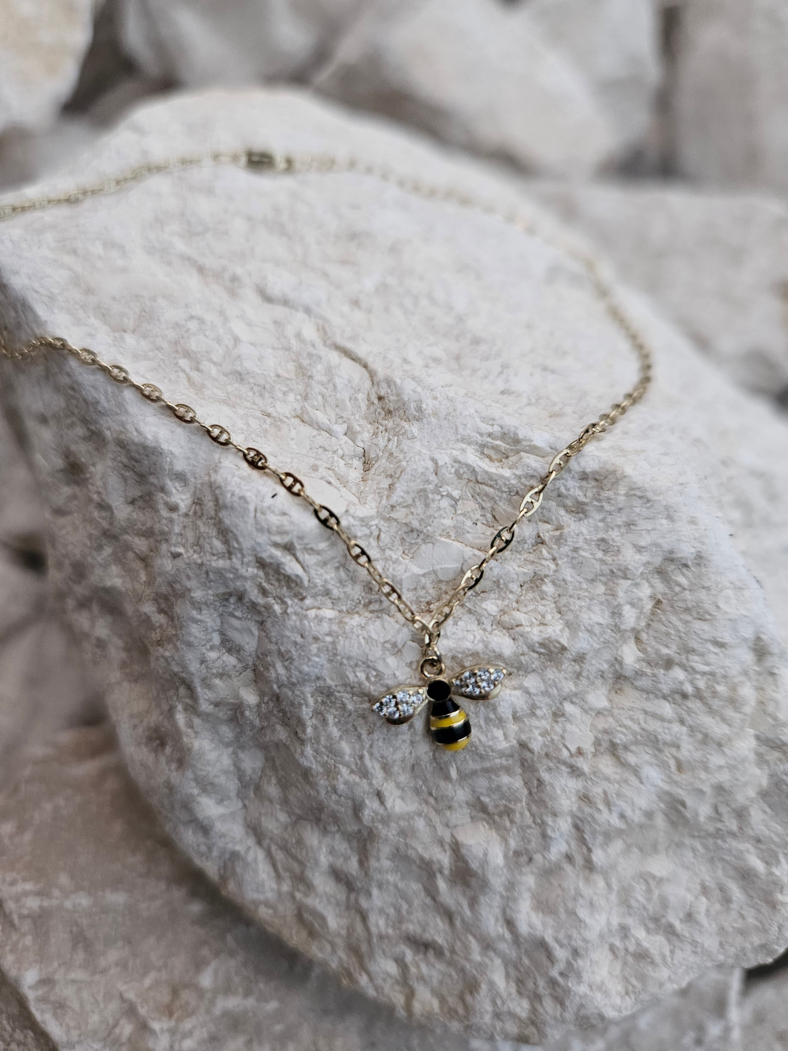 Pulsera para el pie de abejita.