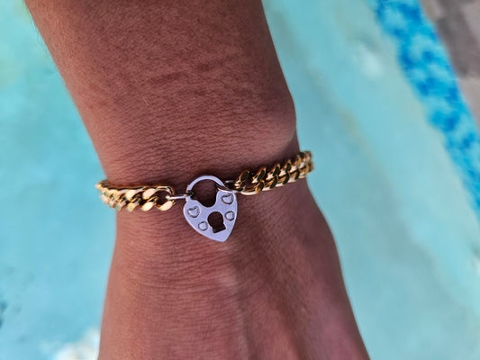 Pulsera eslabones oro,corazon plata en forma de candado stainless steel.