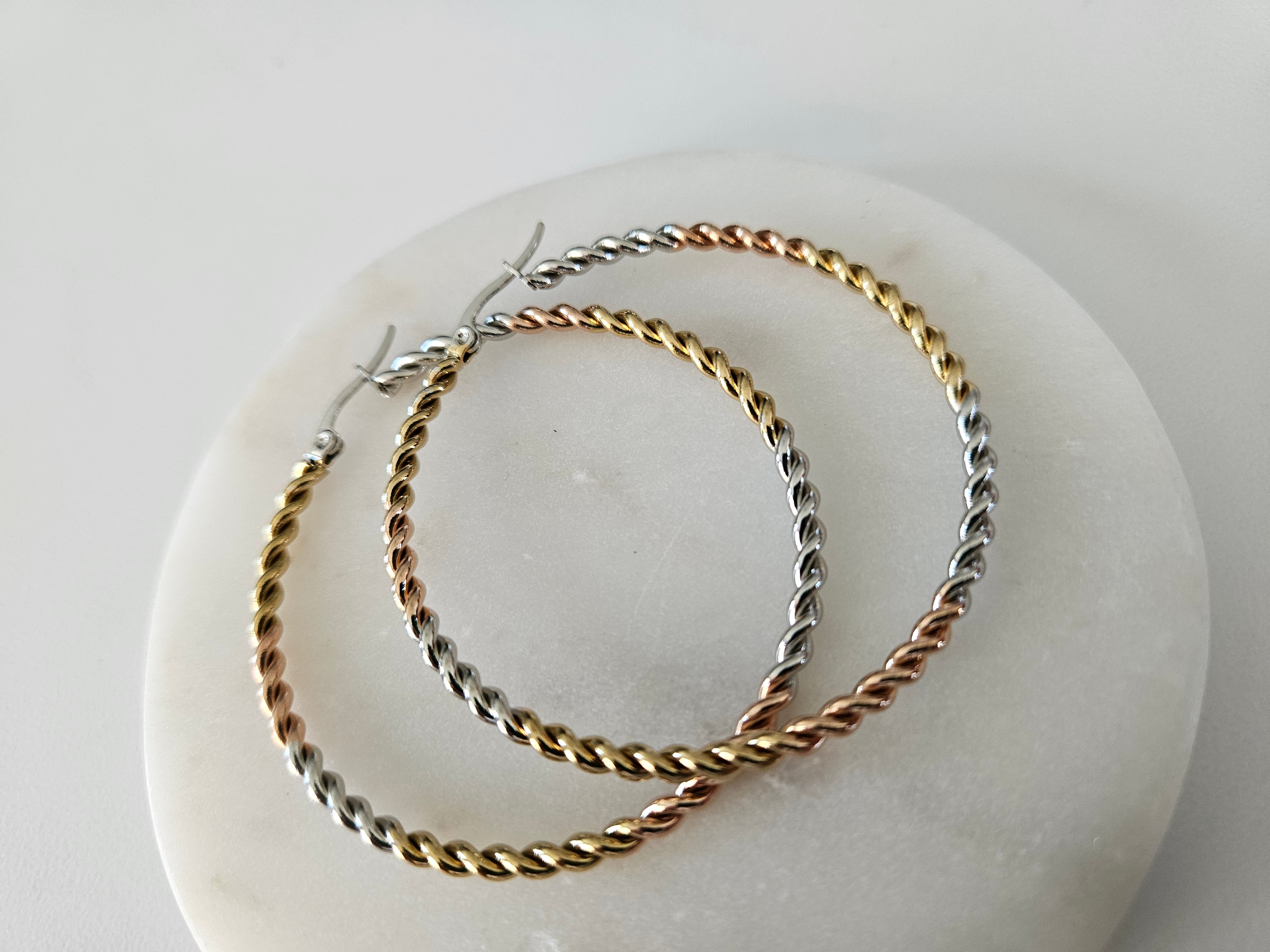 Pantallas de Argolla Grande de tres tonos Stainless steel