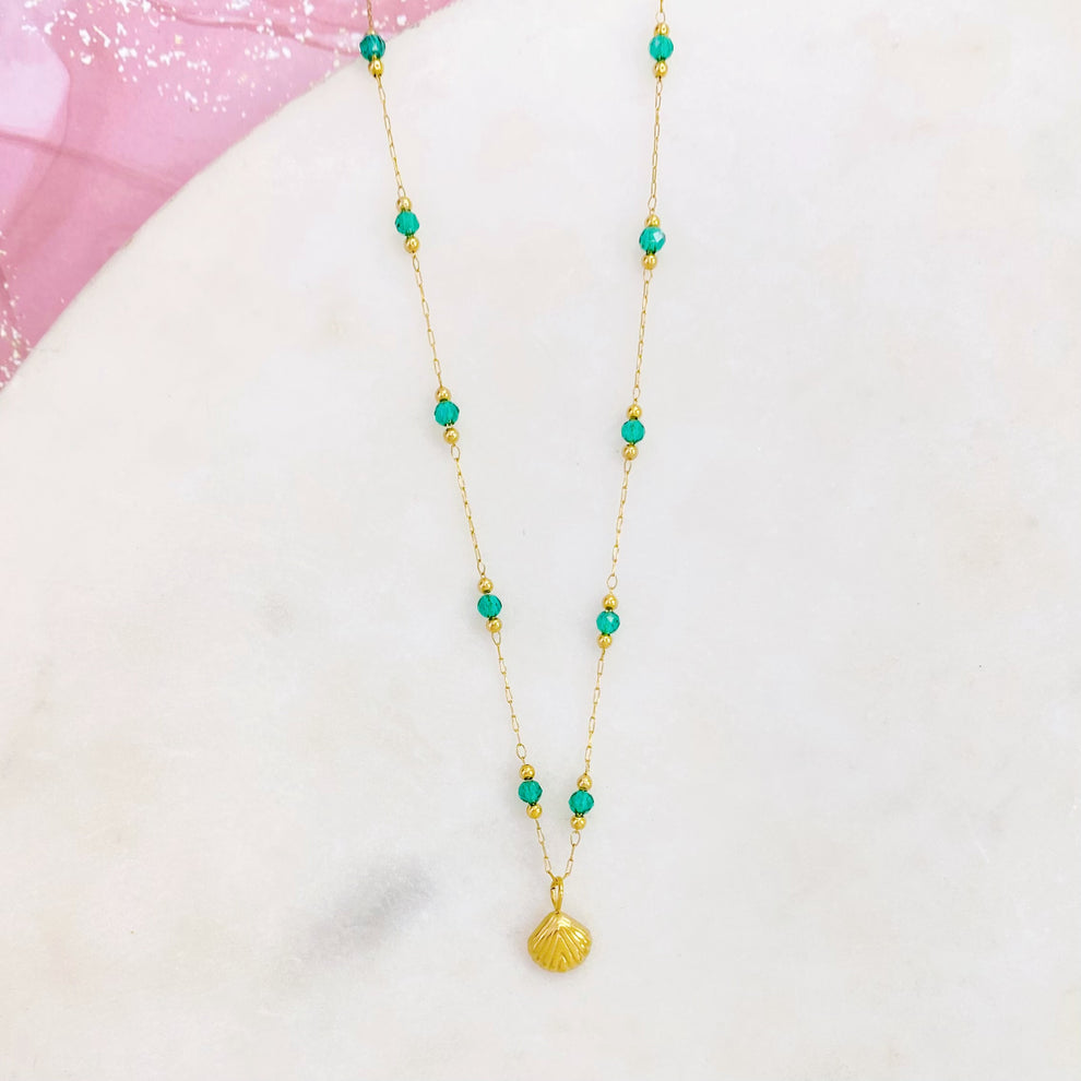 Cadena de concha,con verde