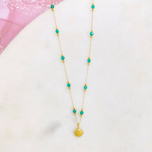 Cadena de concha,con verde
