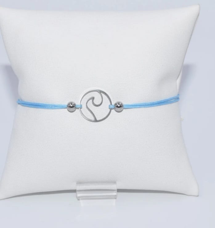 Pulsera de hilo ajustable. Motivo de Ola