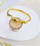 Pulsera Bangle disponible en Oro Plata Stainless Steel