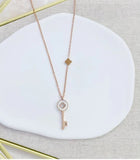 Cadena Llave con flor stainless Steel