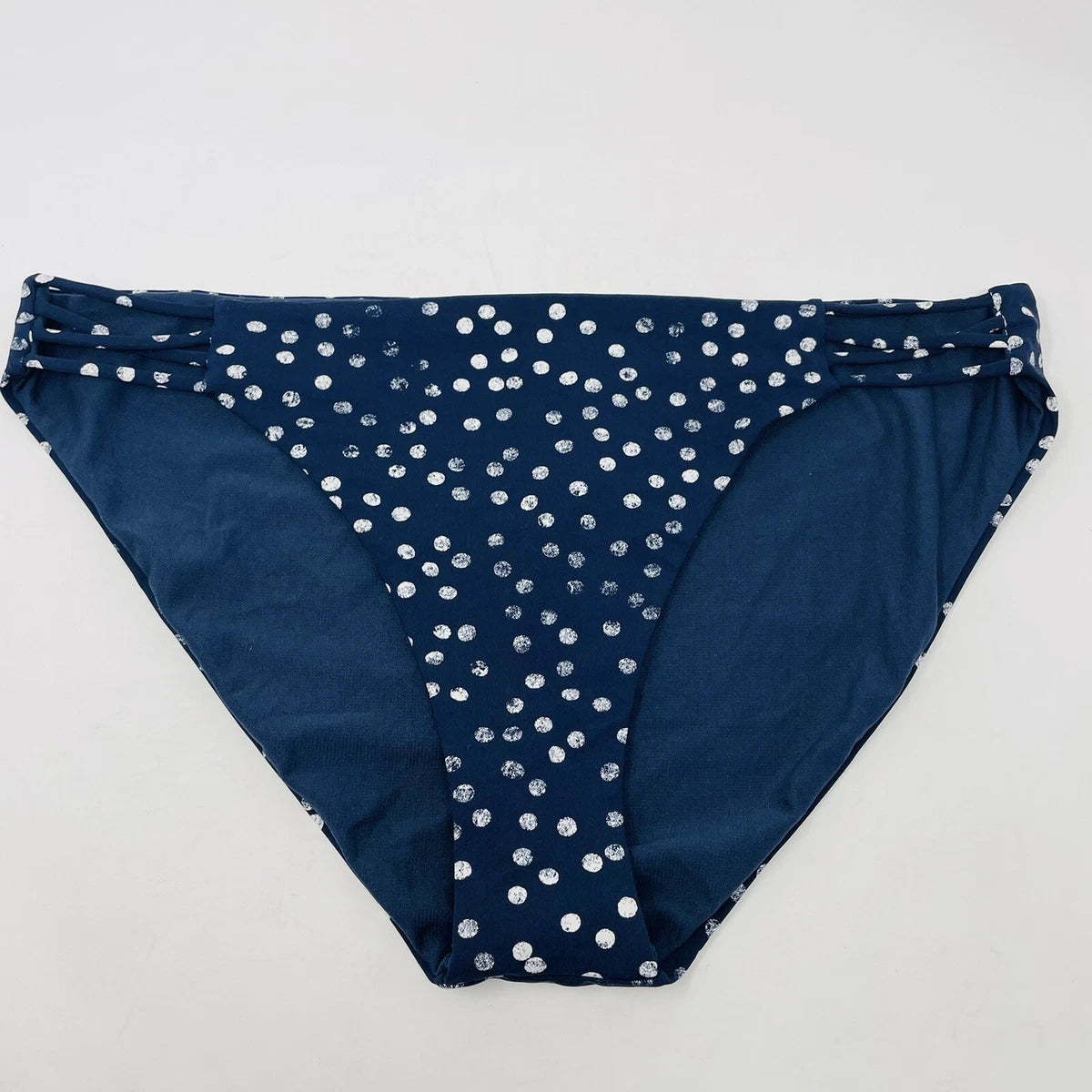 Bottom Roxy PT Beach Classics Full B